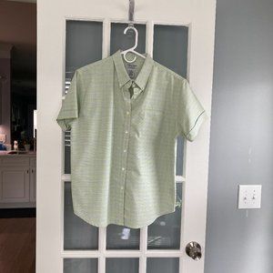 Cabin Creek Wrinkle Free Short Sleeve